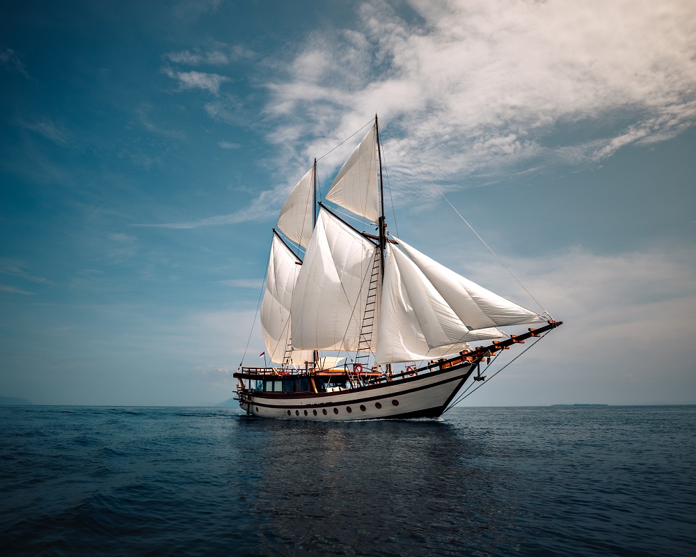 Senja — Premium Phinisi yacht in Komodo