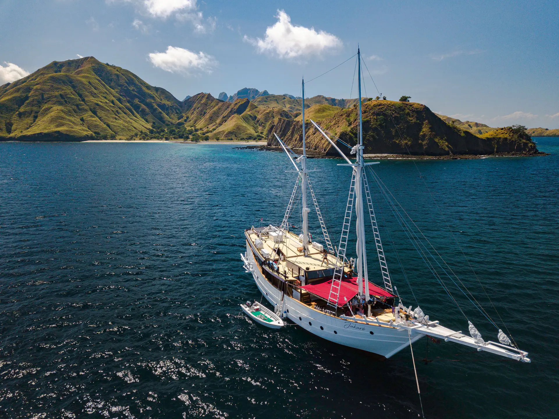 Jakare — Classic Phinisi yacht in Komodo (5 of 6)