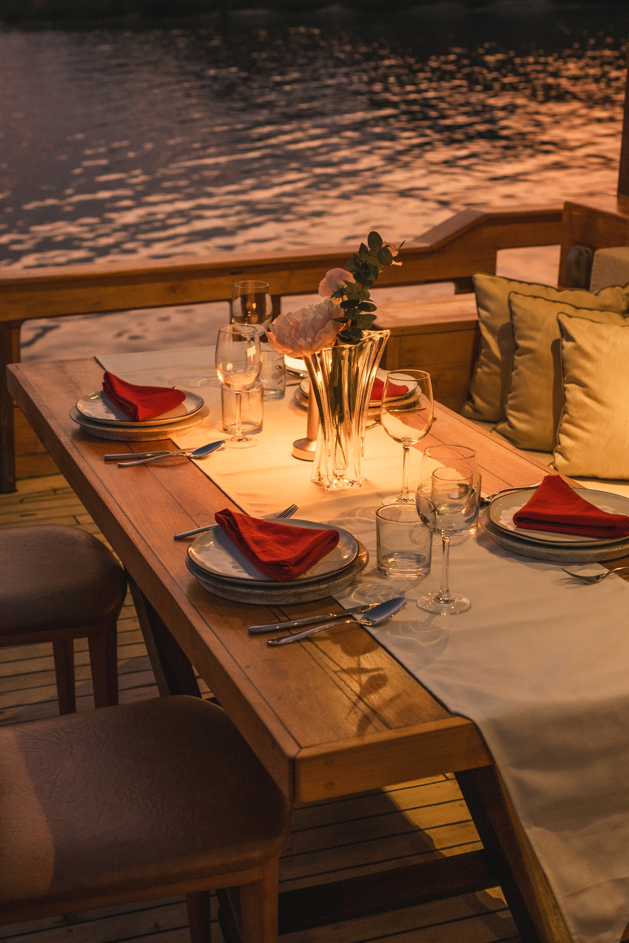 Mischief private yacht charter in Komodo — photo 53