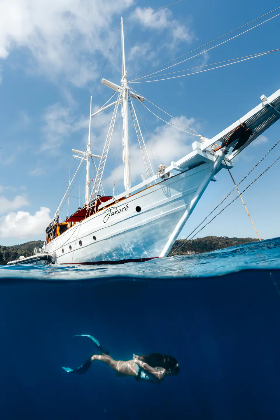 Jakare phinisi yacht near Padar Island