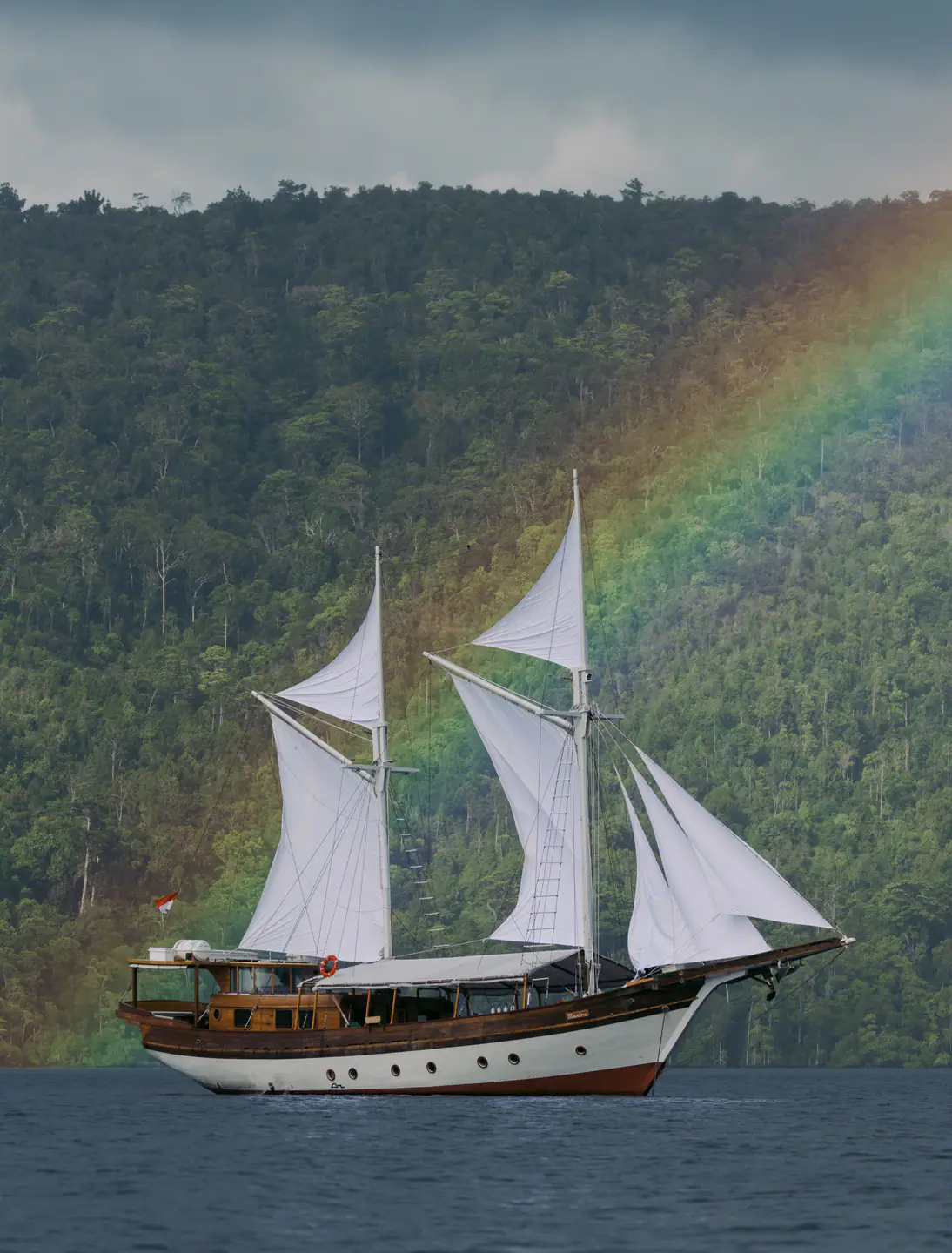 Anne Bonny — Classic Phinisi yacht in Komodo