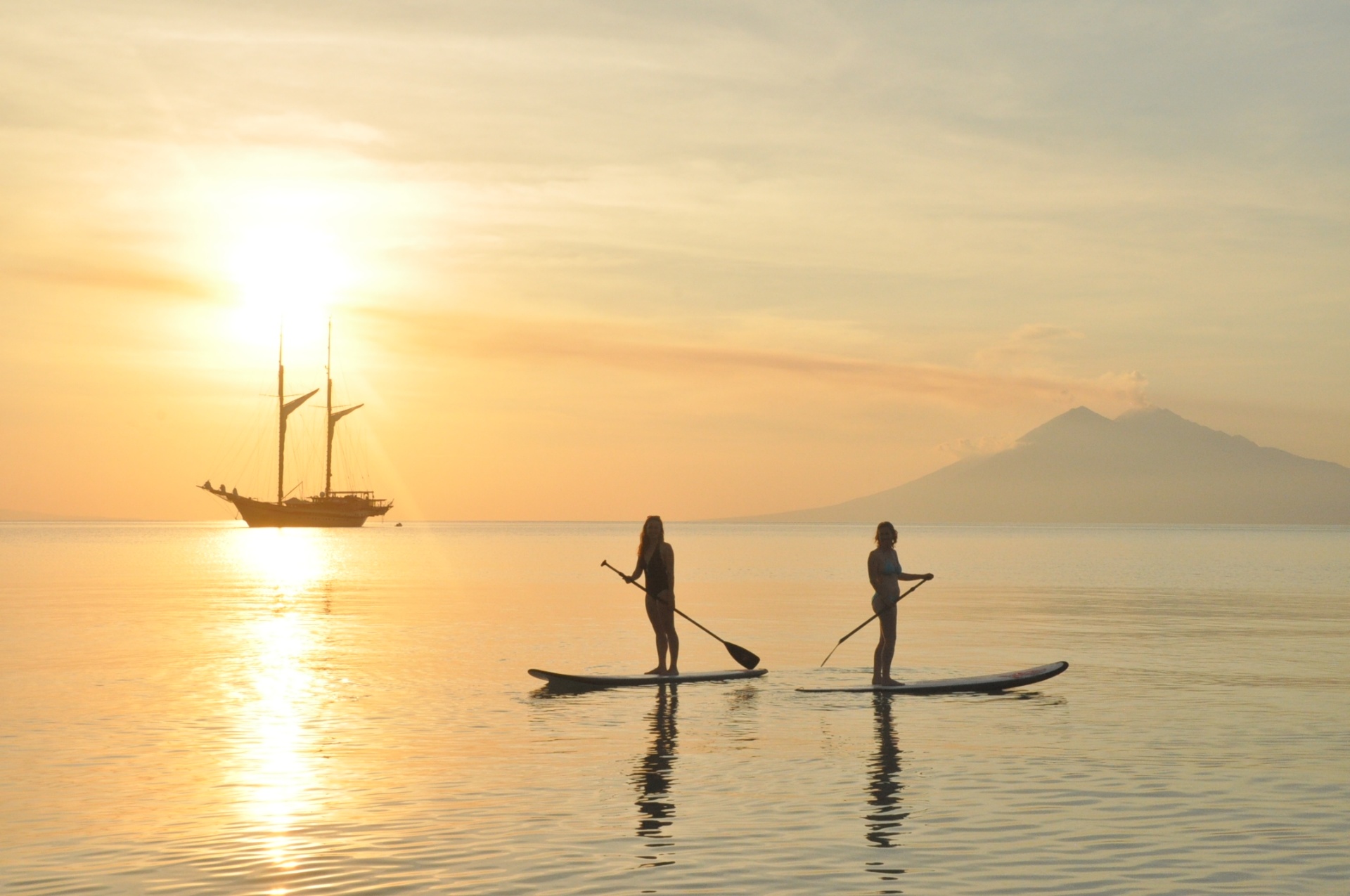 Lamima private yacht charter in Komodo