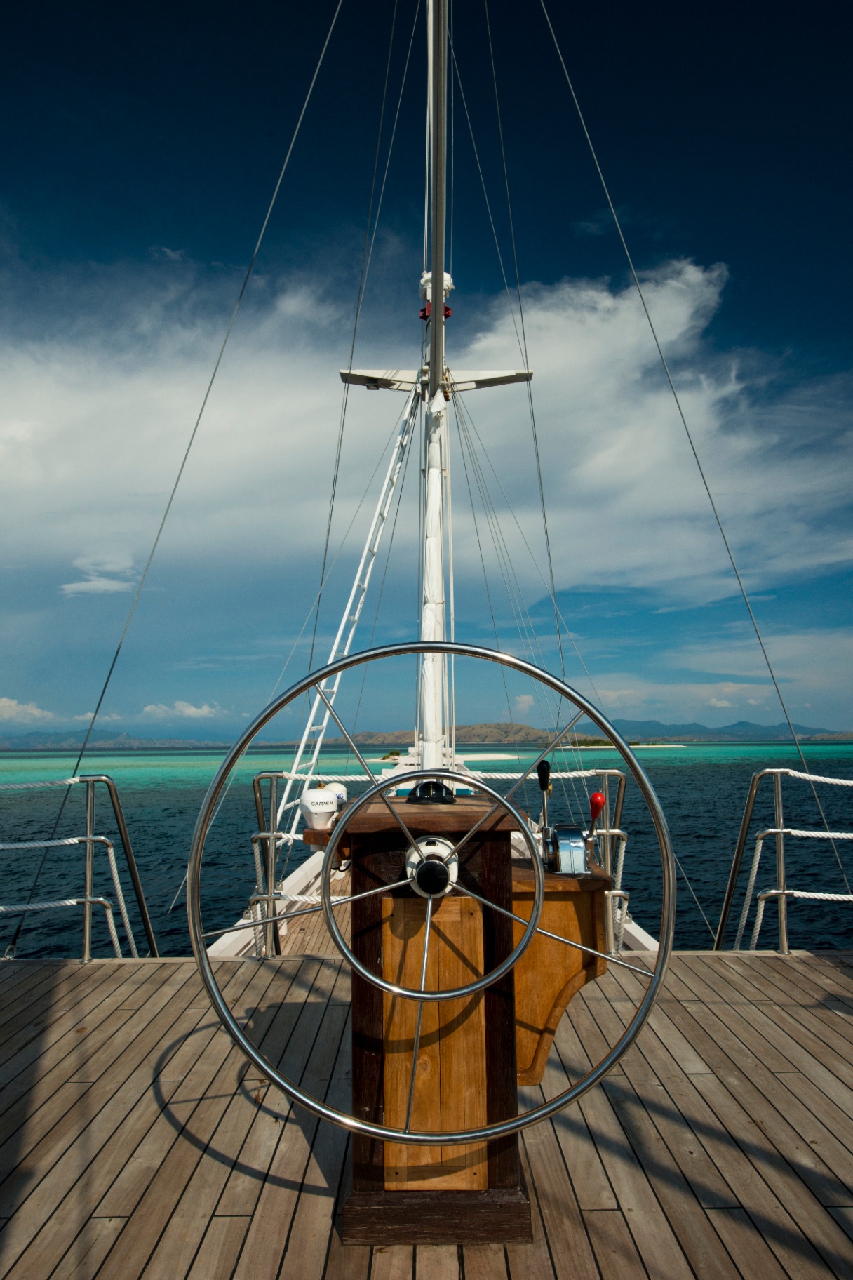 Alexa yacht at Manta Point Komodo