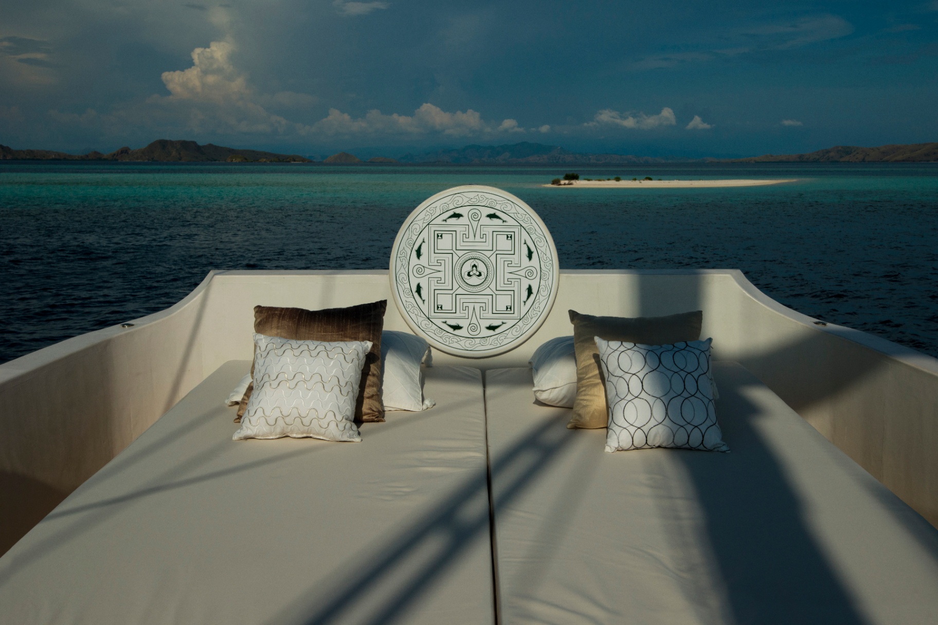 Alexa yacht anchored near Pink Beach Komodo