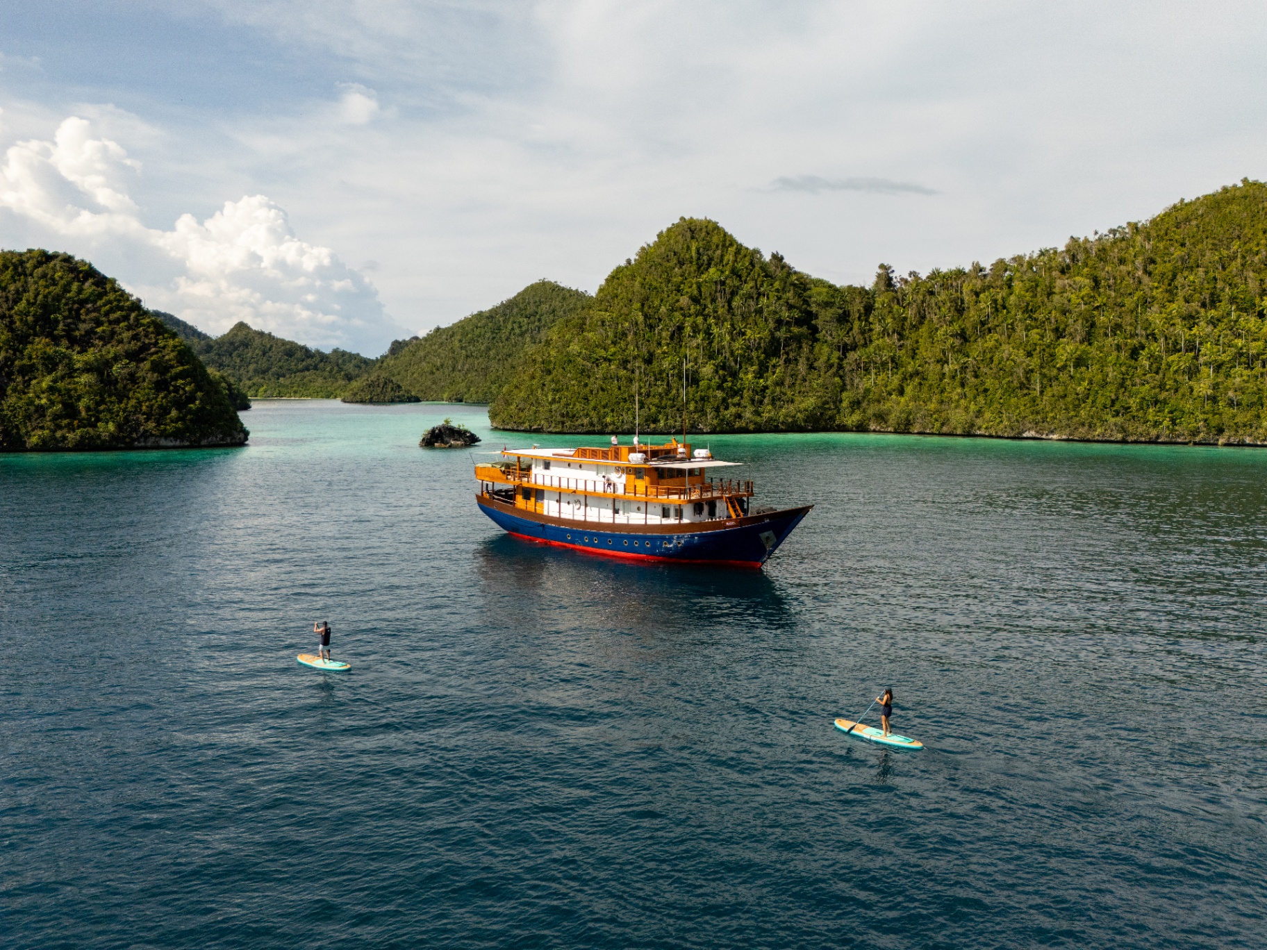 Rebel yacht from Labuan Bajo, Flores