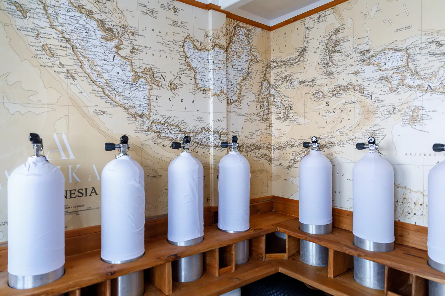 Aliikai cabin for Komodo yacht charter