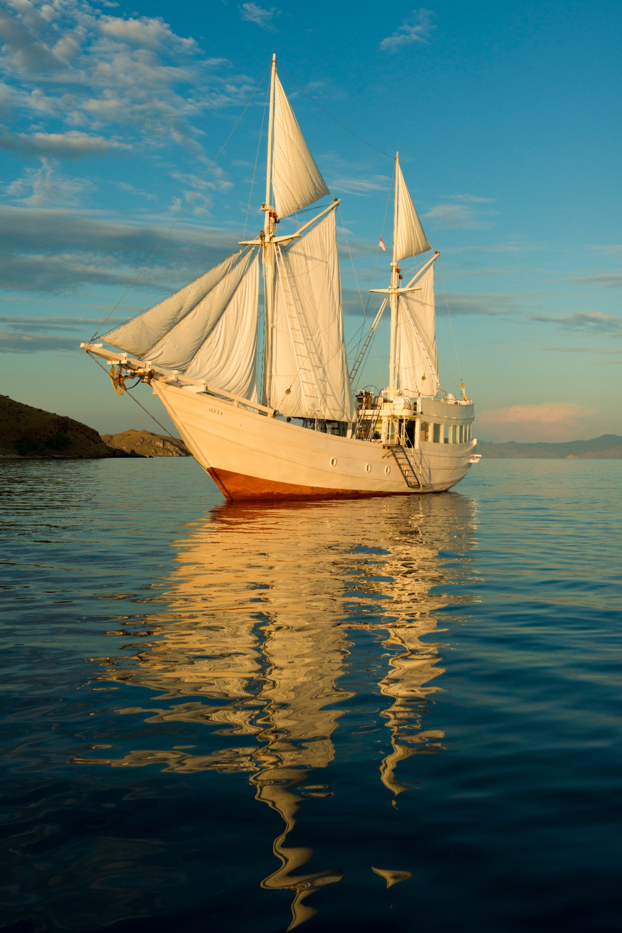Alexa private yacht charter in Komodo