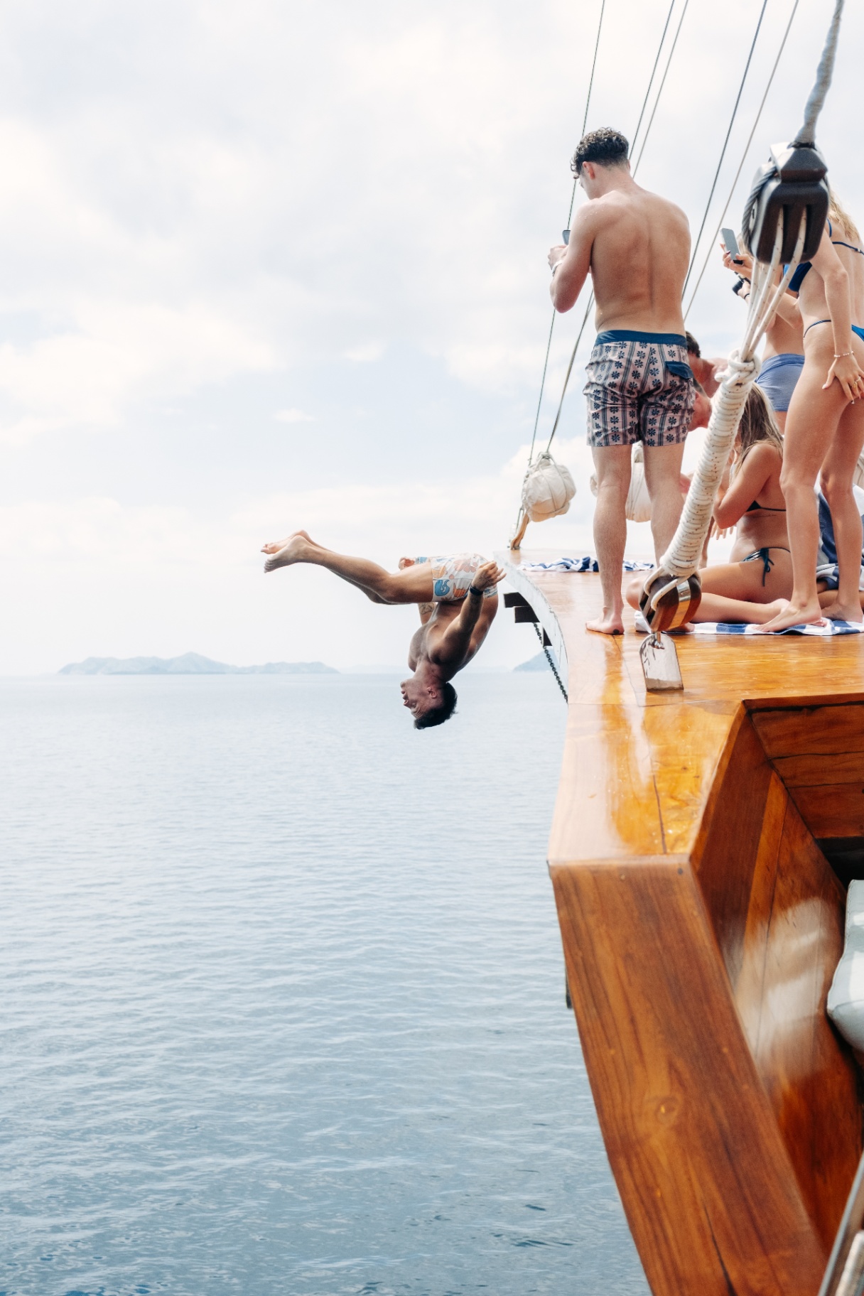 The Maj Oceanic private yacht charter in Komodo
