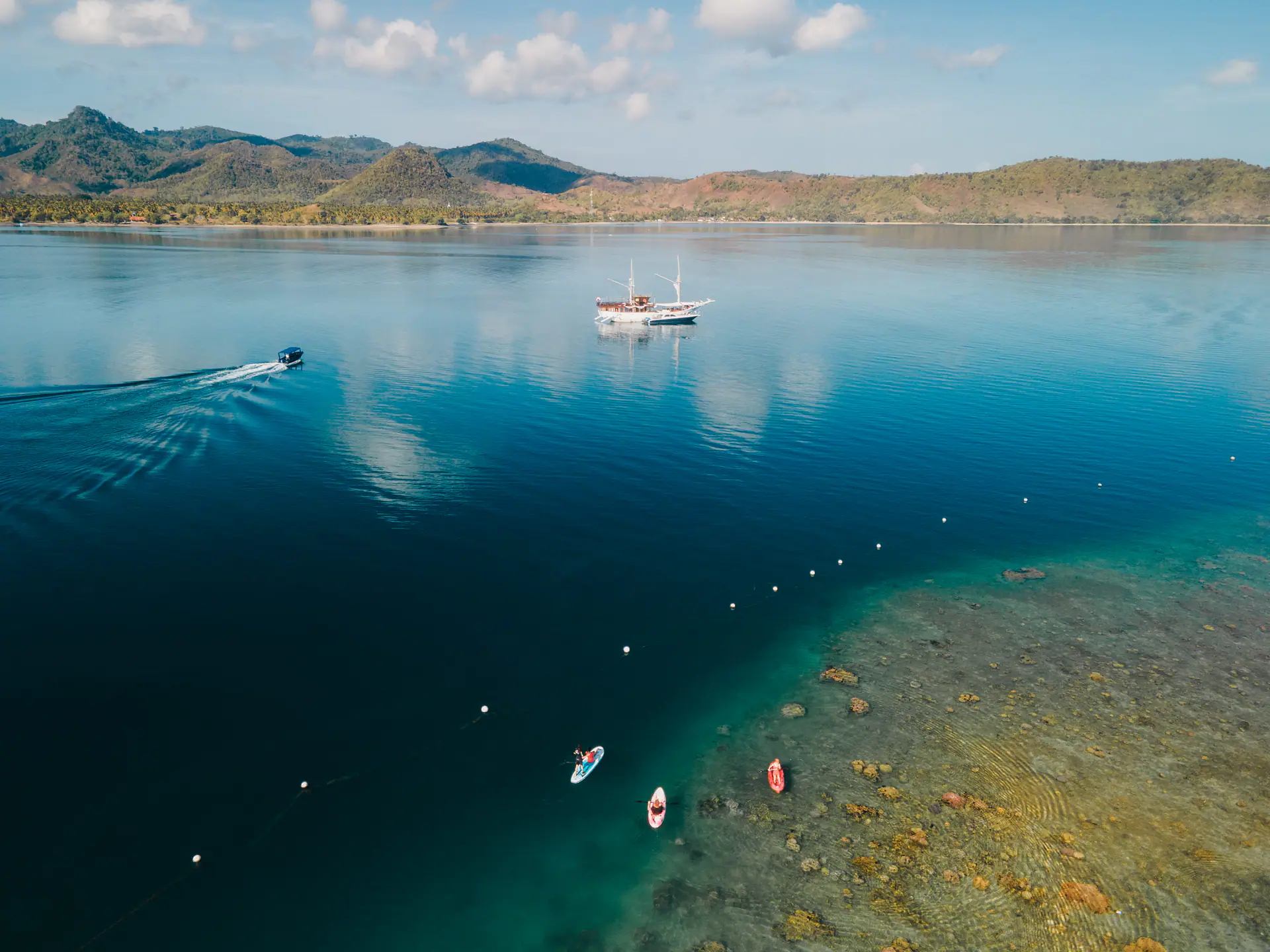Ikan Kayu phinisi yacht near Padar Island
