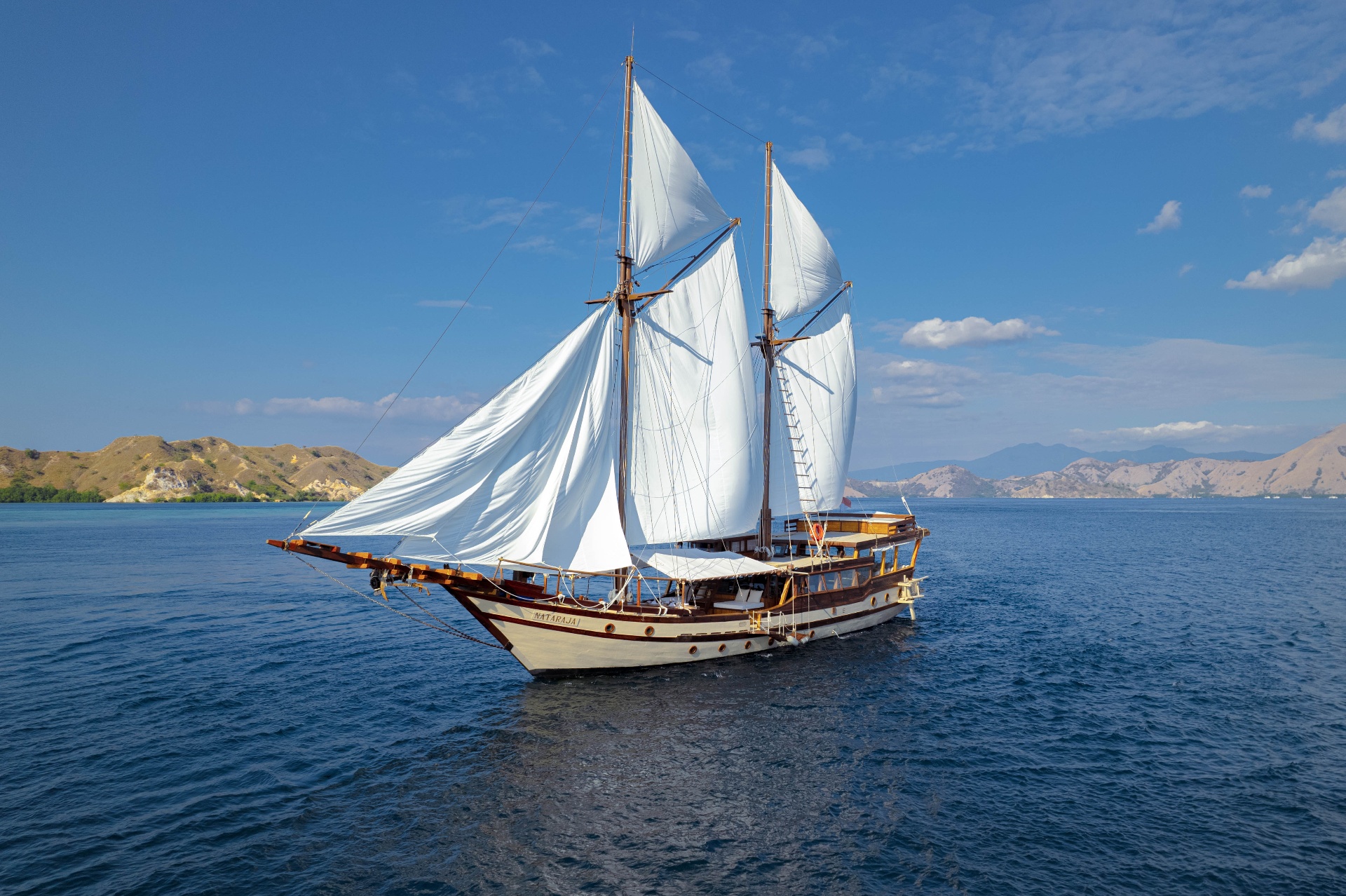 Nataraja — Luxury Yacht yacht in Komodo