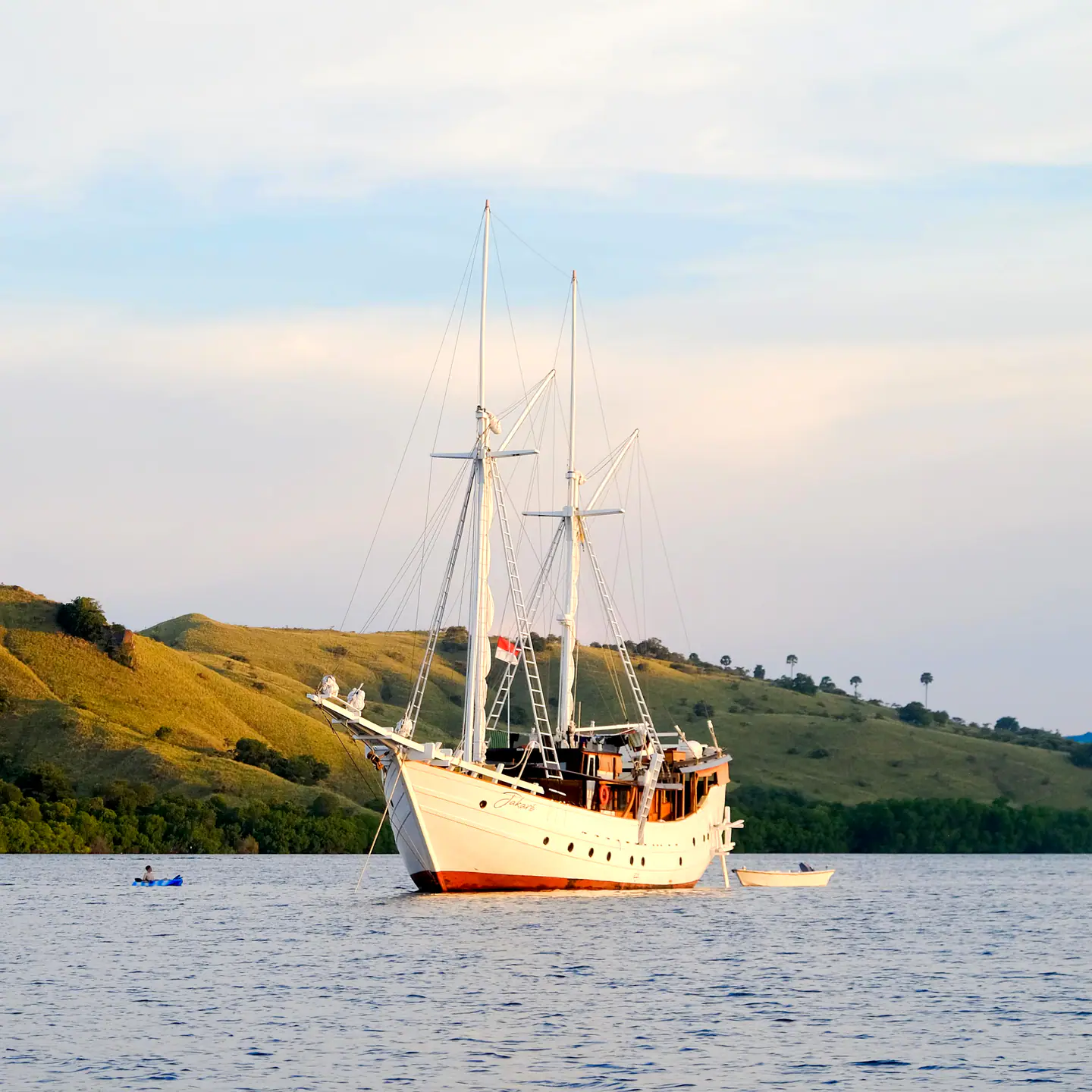 Jakare cabin for Komodo yacht charter