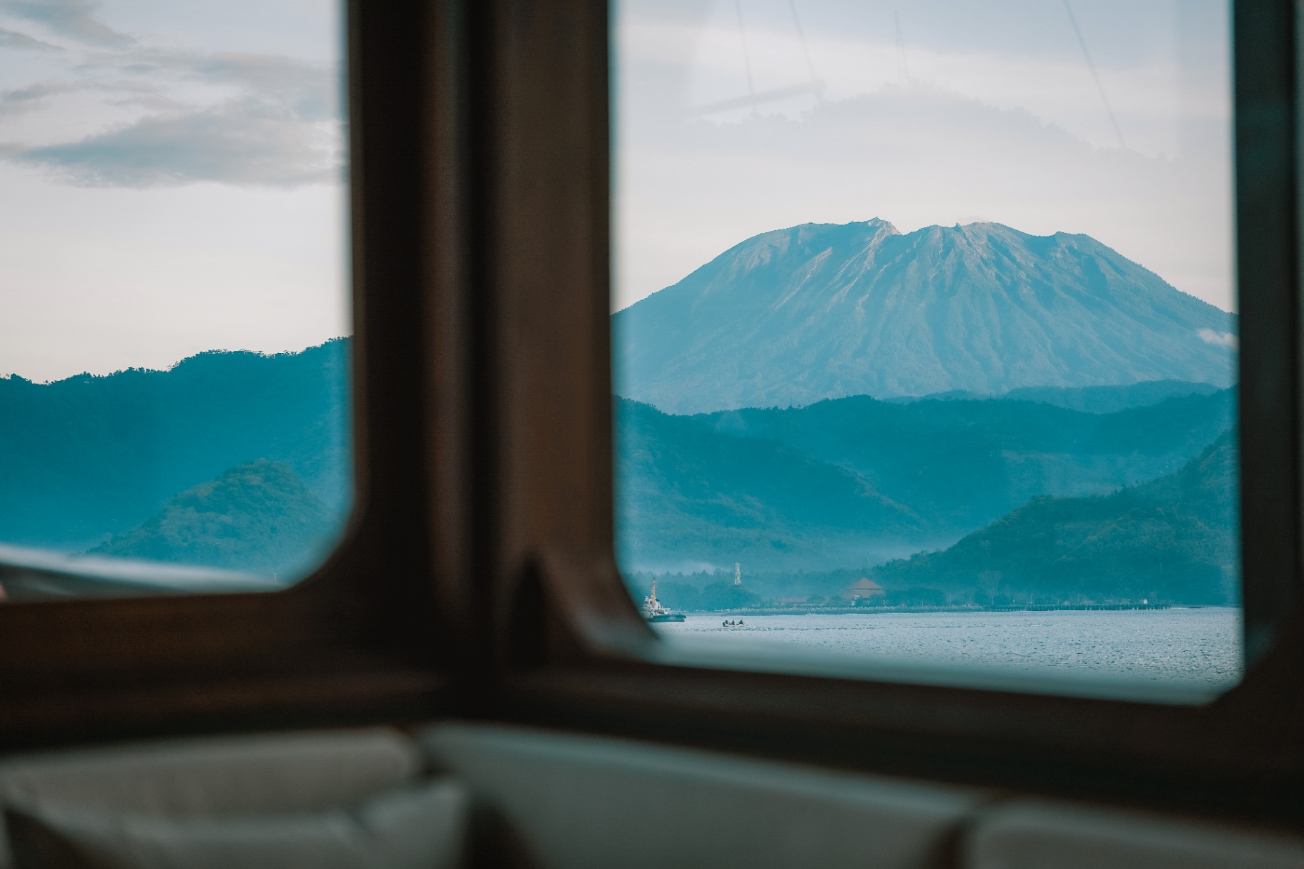 Samsara Samudra private yacht charter in Komodo