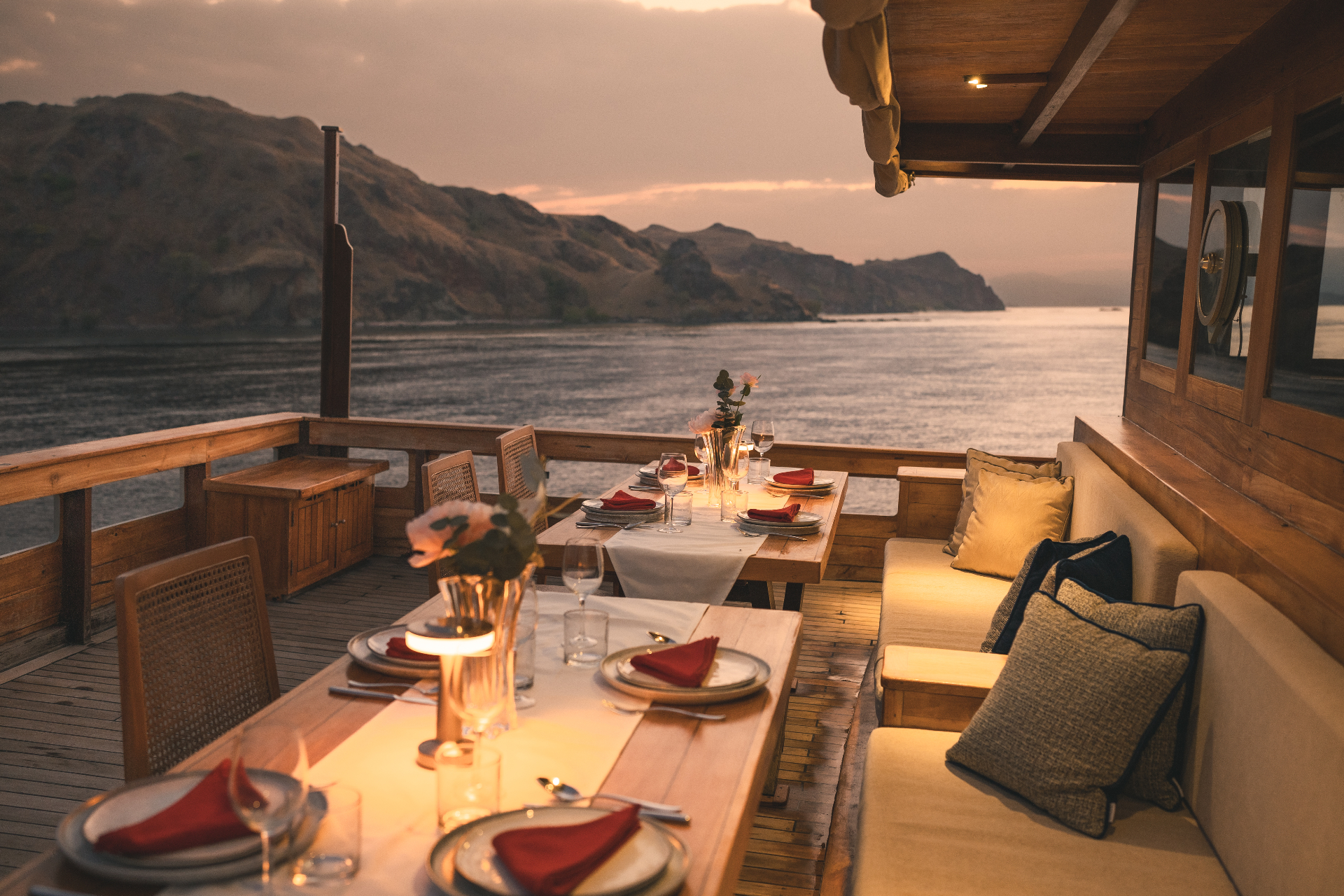 Mischief private yacht charter in Komodo — photo 52