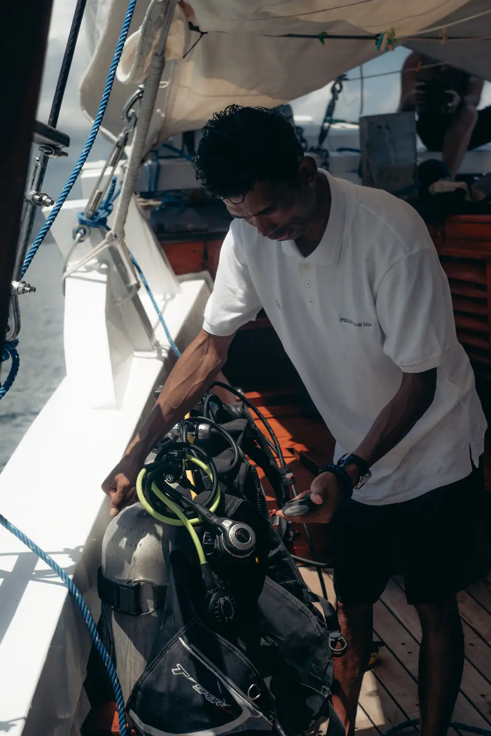 Ikan Kayu yacht at Manta Point Komodo