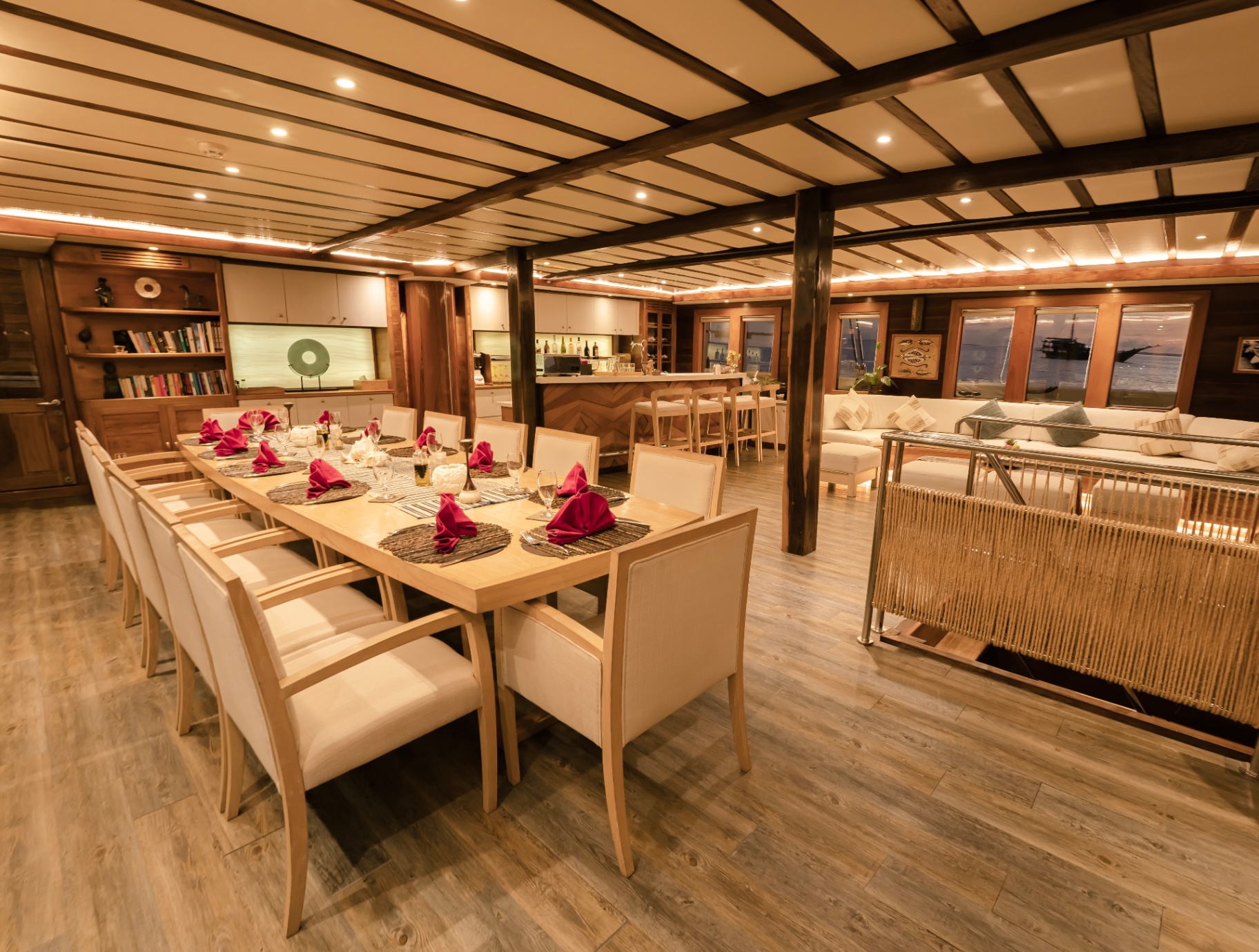 Lamima private yacht charter in Komodo